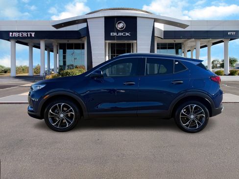 Used 2022 Buick Encore GX Essence image 7
