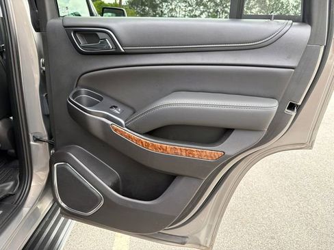 Used 2017 Chevrolet Tahoe Premier image 16