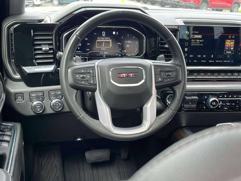 Certified 2022 GMC Sierra 1500 SLT w/ SLT Premium Plus Package AWD/4WD image 12