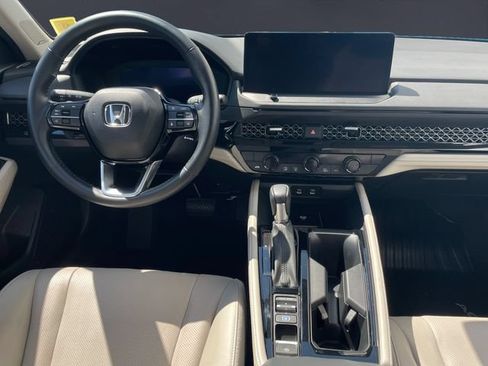 Certified 2023 Honda Accord Touring image 10