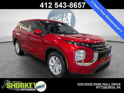 New 2026 Mitsubishi Outlander ES