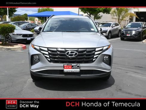 Used 2022 Hyundai Tucson SEL w/ Cargo Package FWD image 2