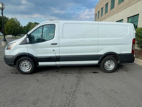 Used 2017 Ford Transit 150 130 Low Roof RWD image 1