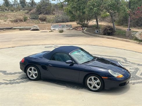 Used 2001 Porsche Boxster RWD image 22