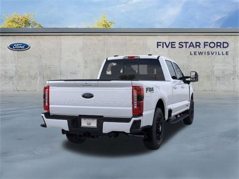 New 2026 Ford F250 Lariat w/ Black Appearance Package image 8