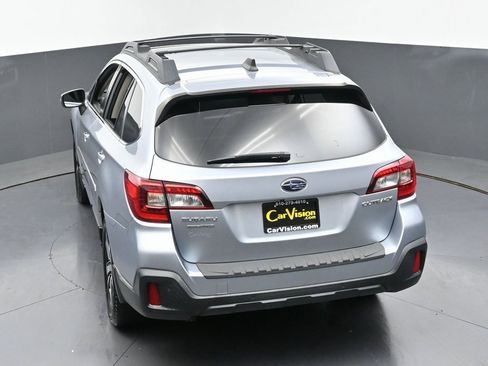 Used 2018 Subaru Outback 2.5i Limited image 42