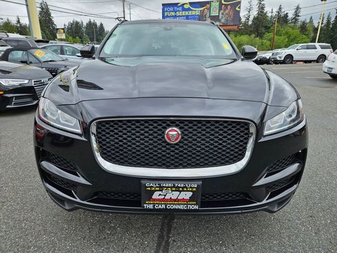 Used 2017 Jaguar F-PACE Premium AWD/4WD image 2