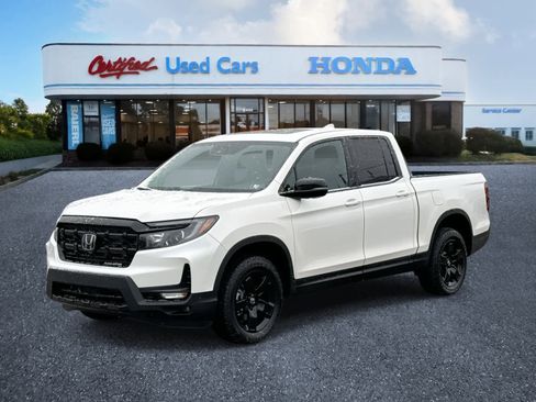 Used 2025 Honda Ridgeline Black Edition image 1
