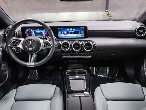 Used 2026 Mercedes-Benz CLA 250 image 15