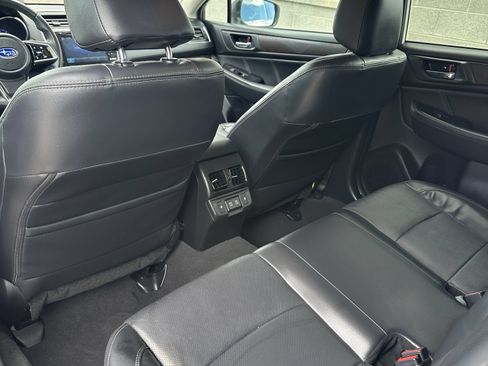 Used 2019 Subaru Outback 2.5i Limited AWD/4WD image 22