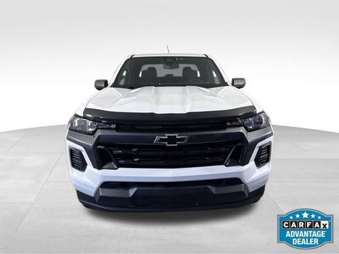 Used 2024 Chevrolet Colorado LT w/ LPO, Dark Essentials Package AWD/4WD image 2