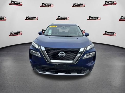 Used 2023 Nissan Rogue SL w/ SL Premium Package image 2