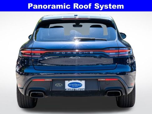 Used 2022 Porsche Macan w/ Premium Package Plus AWD/4WD image 7