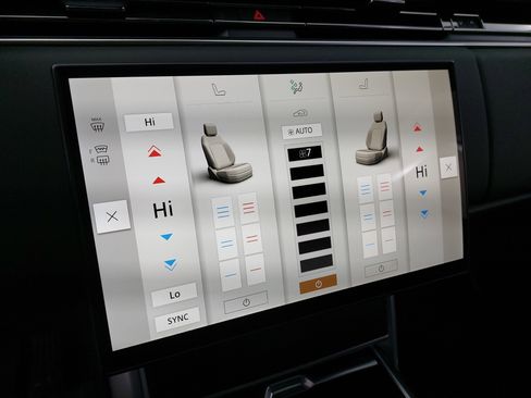 Used 2024 Land Rover Range Rover Autobiography image 23