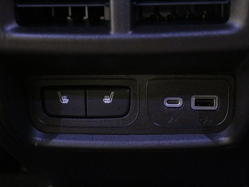 Used 2024 Cadillac XT4 Luxury image 18