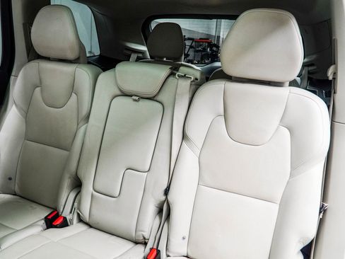 Used 2023 Volvo XC90 B6 Plus w/ Protection Package Premier image 36