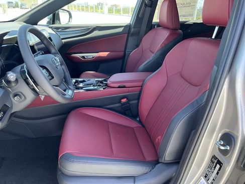 Used 2023 Lexus NX 350 AWD image 11