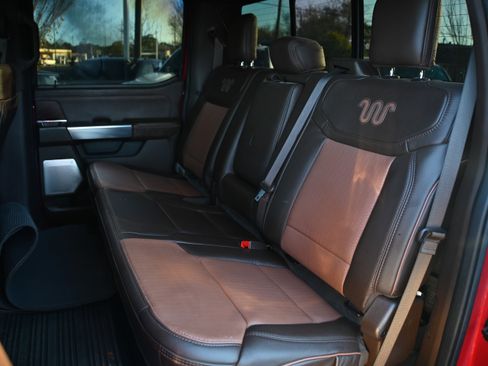 Used 2024 Ford F350 King Ranch w/ Chrome Package image 10