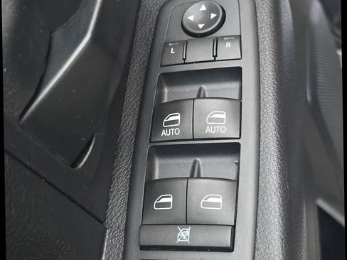 Used 2016 RAM 1500 Tradesman w/ Popular Equipment Group image 17