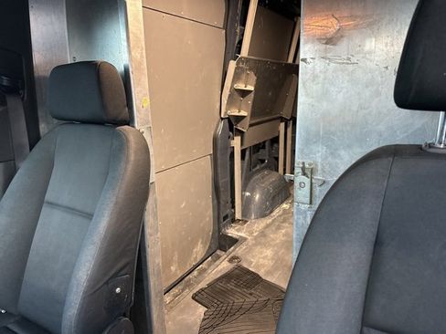 Used 2019 Mercedes-Benz Sprinter 144 image 14