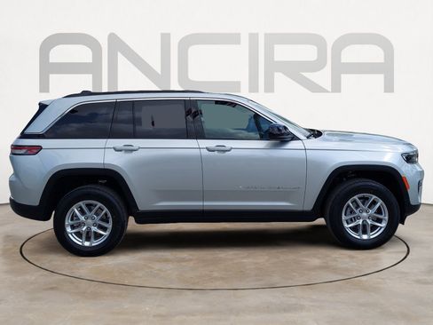 New 2026 Jeep Grand Cherokee Laredo X RWD image 11