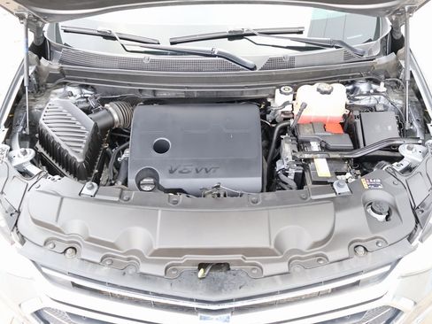 Certified 2021 Chevrolet Traverse LT w/ LPO, Floor Liner Package image 43