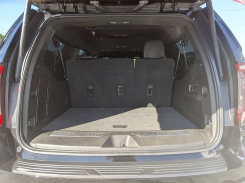 Used 2021 GMC Yukon XL Denali image 46