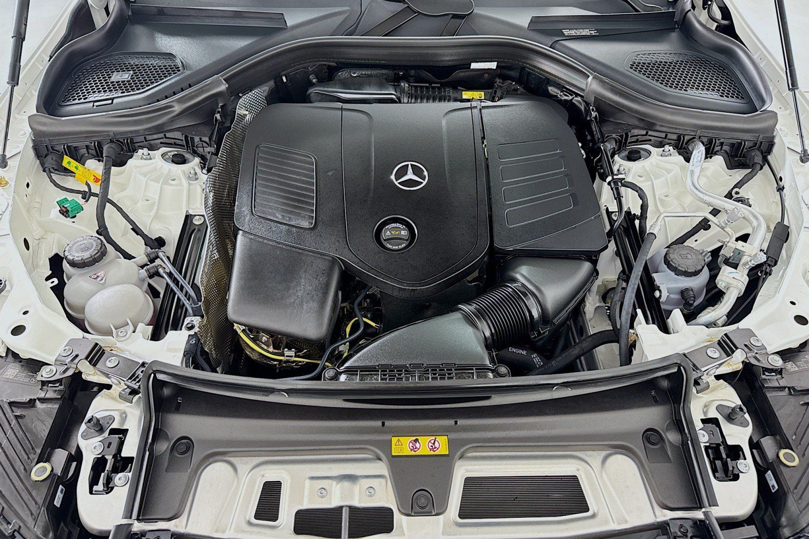 Certified 2025 Mercedes-Benz GLC 350e 4MATIC image 12