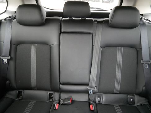 Used 2025 MAZDA CX-50 AWD 2.5 S w/ Preferred Package image 13