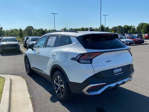 Certified 2024 Kia Sportage EX w/ EX Premium Package AWD/4WD image 5