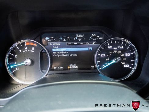 Used 2022 Ford F350 Platinum w/ FX4 Off-Road Package AWD/4WD image 30
