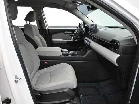 Used 2024 Honda Pilot LX image 39