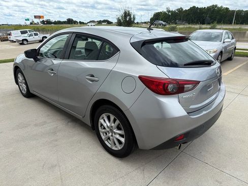 Used 2014 MAZDA MAZDA3 i Touring image 7