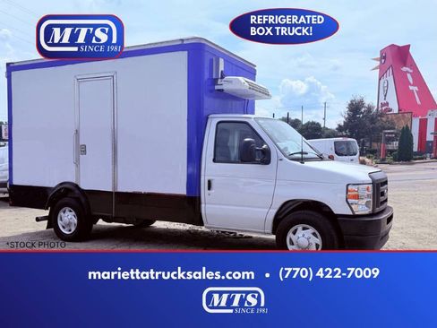 Used 2023 Ford E-350 and Econoline 350 Super Duty w/ Power Windows & Locks Group RWD image 1