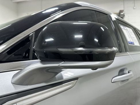 Used 2020 Lincoln Aviator Reserve w/ Equipment Group 201A image 12