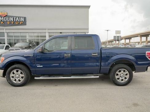 Used 2012 Ford F150 XLT w/ XLT Chrome Pkg image 14