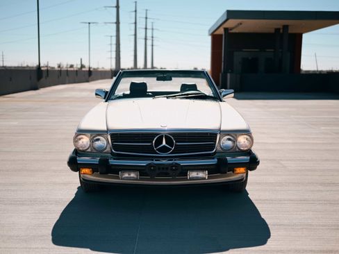 Used 1988 Mercedes-Benz 560 SL image 10