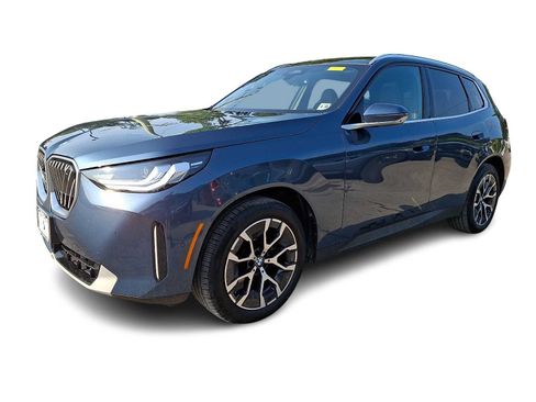 Used 2025 BMW X3 xDrive30i w/ Premium Package AWD/4WD image 3