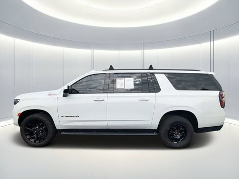 Used 2021 Chevrolet Suburban Z71 AWD/4WD image 7