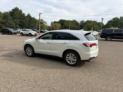 Used 2018 Acura RDX w/ Technology Package AWD/4WD image 30
