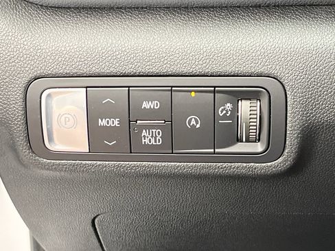 Certified 2026 GMC Terrain Elevation AWD/4WD image 16