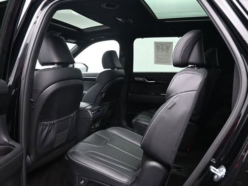 Used 2024 Hyundai Palisade Calligraphy AWD/4WD image 25