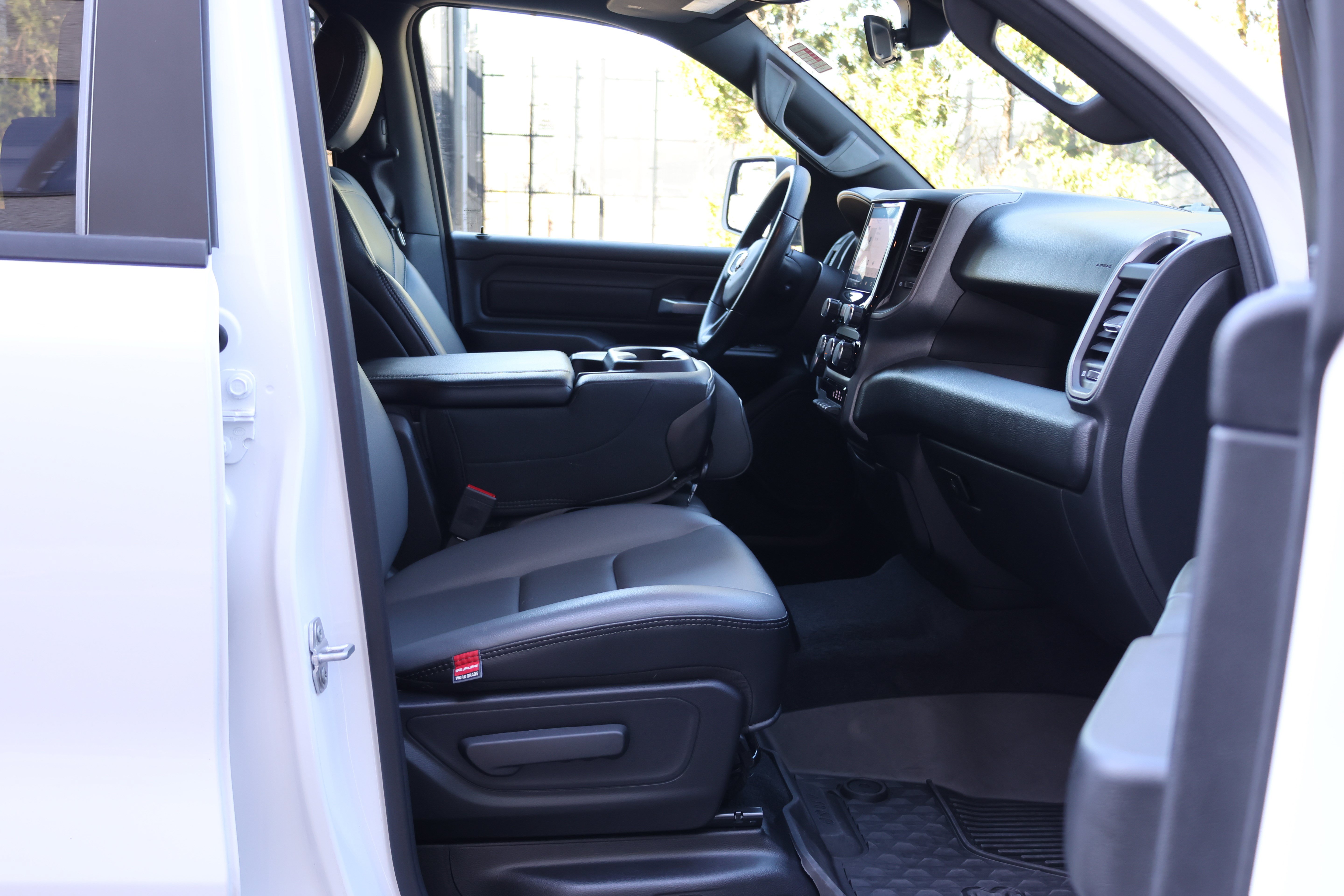 Used 2025 RAM 1500 Tradesman RWD image 37
