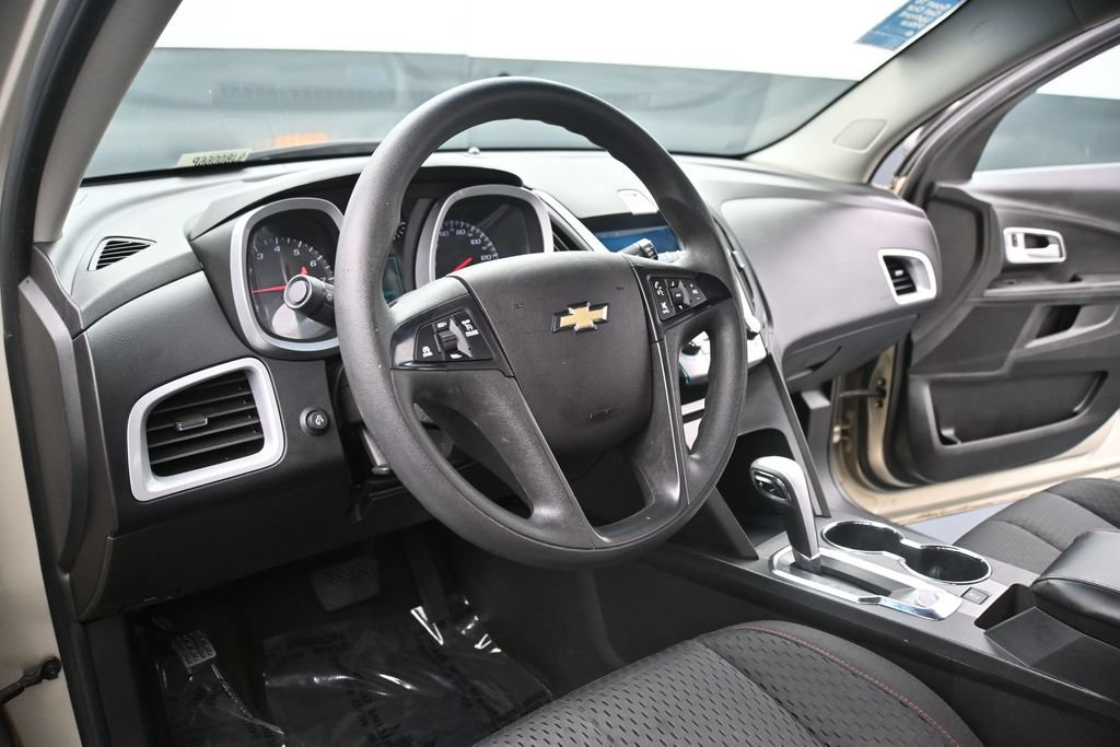 Used 2014 Chevrolet Equinox LS FWD image 21