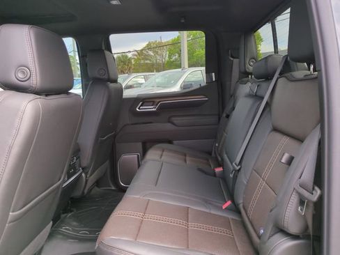 New 2026 Chevrolet Silverado 1500 High Country AWD/4WD image 13