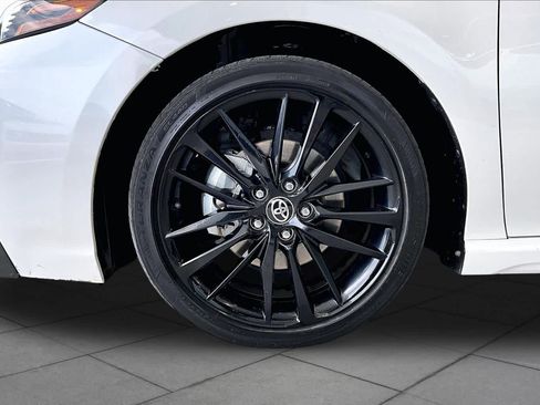 Used 2023 Toyota Camry XSE AWD/4WD image 10
