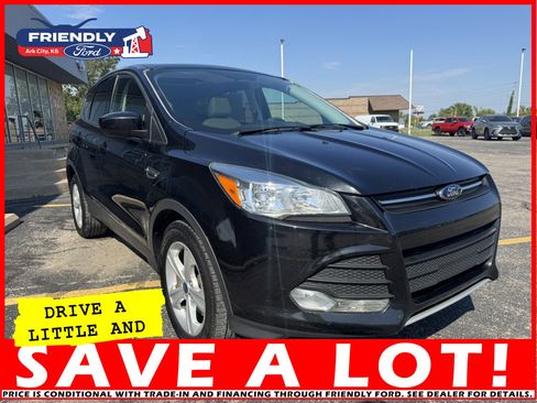 Used 2015 Ford Escape SE image 7