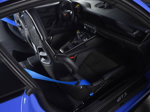 Used 2022 Porsche 911 GT3 RWD image 17