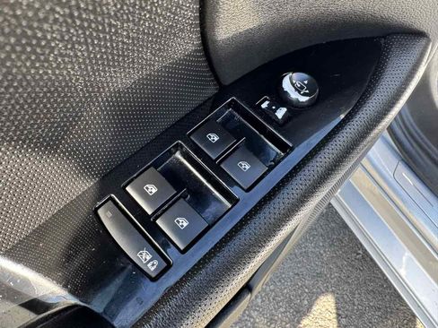 Used 2017 Cadillac XTS Luxury FWD image 26