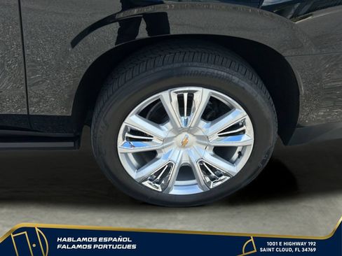 Used 2024 Chevrolet Suburban High Country AWD/4WD image 34